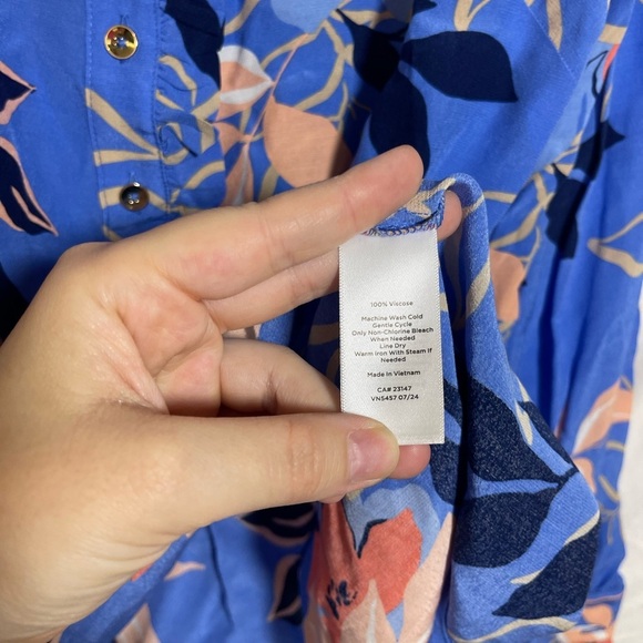 Talbots Vibrant Floral Blouse in Blue and Orange - Picture 3 of 7